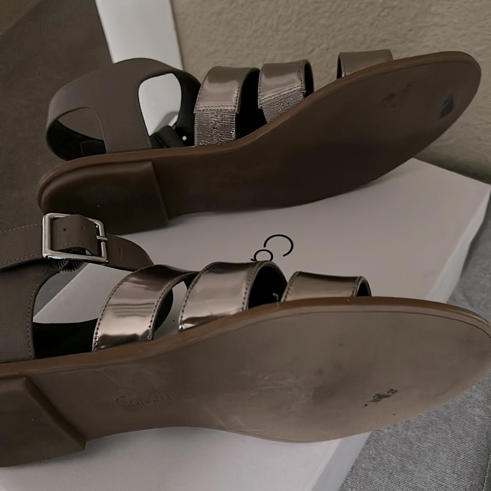 Calvin Klein sandal - Picture 4 of 4